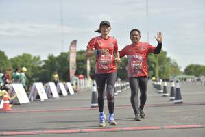 BIB: 0232, 0233
                            <button type="button" onclick="openModal(4951384)" class="btn btn-primary btn-sm float-right btn-popup" data-toggle="modal" data-target=".modal-high-quality">
                        <i class="fas fa-shopping-cart"></i> Add to Cart
                    </button>
                                            <button type="button" onclick="isThisMe(4951384, true)" class="btn btn-success btn-sm float-right btn-popup btn-isme hidden" data-toggle="tooltip" data-placement="bottom" title="นี่คือรูปของคุณใช่ไหม คลิกที่นี่เพื่อเอาเข้าอัลบั้ม">
                        <i class="fas fa-plus"></i> Add to album
                    </button>
                    <button type="button" onclick="isThisMe(4951384, false)" class="btn btn-warning btn-sm float-right btn-popup btn-isnotme hidden">
                        <i class="fas fa-ban"></i> Remove from album
                    </button>